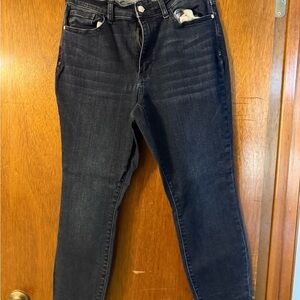 Judy Blue Dark Indigo Skinny Jeans